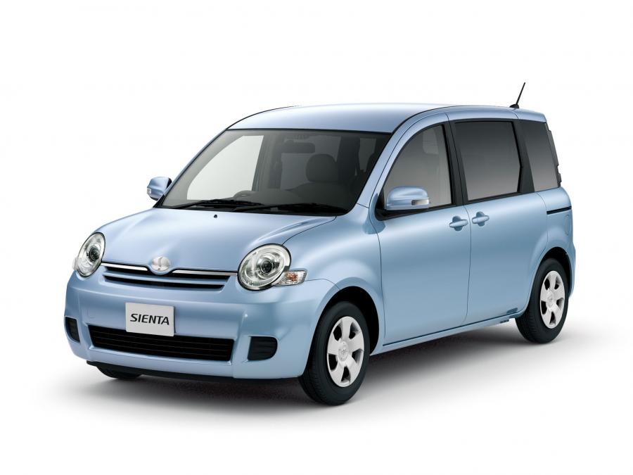 Toyota Sienta '2011